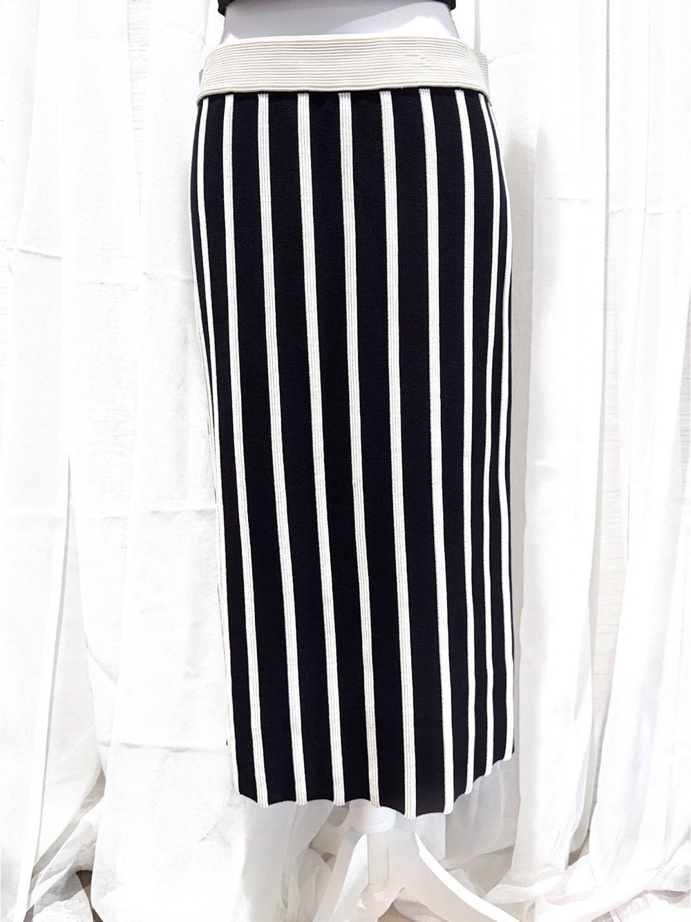 Ann Taylor Navy and White Vertical Stripe Midi Skirt